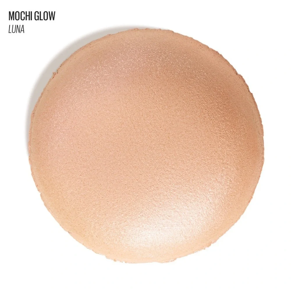 Kaja Mochi Glow Highlighter in Luna